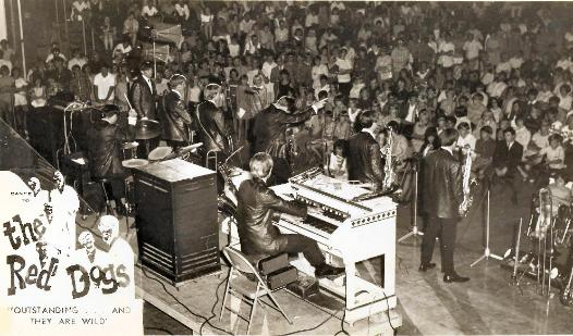 Sioux Falls Arena, South Dakota, 1967.  HATE OURSELVES IN THE MORNING was number one in the Sioux Falls market.  5,000 people attended.